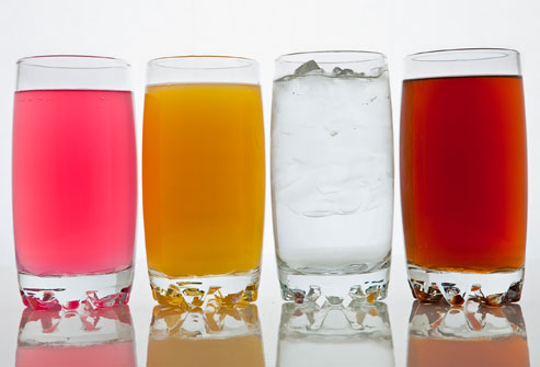 تعويض الجسم عما فقده من السوائل يكون بالعصائر الطازجة