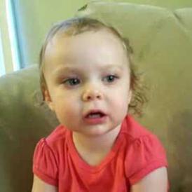 Embedded thumbnail for طفلة تتكلم كلام غير مفهوم