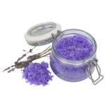 كيف تصنعين مقشر للأقدام بنكهة اللافندر